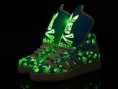 /products/glow-in-the-dark-adidas-superstar/